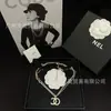 Seiko Xiaoxiangfeng Colar de Camada Dupla com Letras C Duplas de Alta Qualidade Pulseira com Letras e Diamantes para Mulheres Venda por Atacado