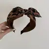 Diadema Coreana Retro Estampado de Leopardo Color Contrastante Lazo Ala Ancha Tela Versátil Simple de Alta Gama Diadema de Parte Superior Alta