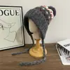 Novo Chapéu de Lã Tricotado com PomPom Estilo Étnico 2025 para Mulheres Outono e Inverno Proteção Quente para Orelhas Camada Dupla Forrado com Fleece Aconchegante