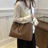 2024 nuevo casual popular este año bolso tote de hombro axila para mujer retro textura viajero color sólido simple