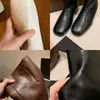 Botas de cavaleiro femininas no mesmo estilo da Mom de Uva com 4cm de aumento interno de altura, versáteis, couro de ovelha ultrassuave, bico quadrado, cano médio ajustado