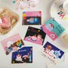 Cartões de felicitações de aniversário em estilo desenhado à mão, cartões criativos e fofos de felicitações de aniversário, presentes de flores, presentes de bolo, cartões de mensagem