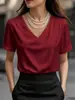 Nova Camiseta Feminina de Cetim com Manga Curta e Decote V para Primavera/Verão 2026 Europeu e Americano, Top Elegante e Fashion de Cor Sólida, Roupas Femininas Transfronteiriças em Estoque