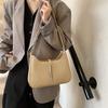 Bolso de Alta Gama 2025 Nuevo Bolso de Moda para Mujer Primavera y Verano Sencillo Para Todo Bolso de Hombro para Viajero Textura Nicho Bolso Sobaco