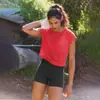 Camiseta de Verão 2026 Novo Estilo Gola Redonda Manga Curta com Ombro Caído para Mulheres, Solta, Respirável, Fina, Roupa de Fora Casual Atacado