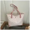 Bolsa de Hombro Rosa Kitty de Nicho para Mujer Primavera/Verano Transfronteriza Dopamina Hello Kitty Gran Capacidad para Viajes