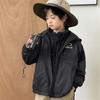 Ropa de Otoño Nueva para Niños 2026 de Haima Chaqueta Exterior Tres en Uno para Niños Abrigo de Trabajo Moderno