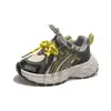 Nuevos zapatos deportivos de otoño para niños, zapatos casuales transpirables y ligeros para niños, zapatos de cuero para niñas, zapatos versátiles tipo "dad shoes" para estudiantes