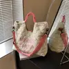 Bolso de Moda 2026 Estilo Nuevo Bolso Acolchado de Algodón para Mujer, Adecuado para el Trabajo Diario, Uso Casual, Bolso Cruzado, Bolso de Mano para Clase, Bolso Grande de Moda