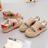 Zapatos de tablero nuevos de primavera 2024 para mujer, zapatos versátiles de aspecto alto y a la moda, zapatos deportivos casuales a la moda, zapatos planos arcoíris