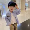 [Desconto de 9,9] Roupas para Meninos Primavera Novo Estilo Meninos Médios e Grandes Camisas Xadrez Camisas Brancas Infantis