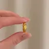 Libro rojo pequeño explosiones estampado de flor de ciruelo anillo para el pulgar 2025 nuevo anillo de pigmento de oro antiguo anillo para el dedo tallado una generación de cabello