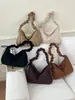 Bolso tote casual plisado estilo coreano tipo dumpling para mujer, nuevo modelo de verano 2026, bolso de hombro vintage de color liso, elegante y con estilo