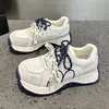 Tênis Esportivos Casuais Leves Respiráveis de Verão 2026 Sapatos Plataforma Versáteis que Aumentam a Altura Sola Grossa com Tela Sapatos Forrest Gump para Mulheres