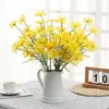 Popular buquê de flores artificiais margaridas, 5 flores artificiais, crisântemo holandês, cosmos, flores de seda para decoração de casamento e casa atacado