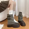 Elegantes botines cortos para mujer, nuevo modelo otoño 2026, botas de motocicleta con plataforma de aumento de altura, botas de moda negras, botines para mujeres menudas