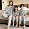 Pijama Infantil para Primavera y Otoño, Ropa de Casa de Manga Larga de Dibujos Animados de Princesa para Niñas, a Juego en Familia, Adecuado para Usar Tanto en Interiores como en Exteriores