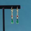 Anime Sala Esmeralda con aretes de cobre circonio cos sin agujeros en las orejas alrededor