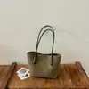 Bolsa feminina com padrão trançado exclusivo, grande capacidade, nova bolsa tote vintage de outono 2026 para o dia a dia, bolsa de ombro de grande capacidade