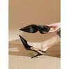 Sandálias Pretas para Mulheres, Novo Estilo Primavera e Verão 2026, Estilo Francês Sexy, Salto Alto Deslumbrante sem Costas, Salto Agulha, Bico Fino