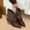 Tacones de aguja 2026, botines minimalistas de punta fina, diseño de nicho para mujeres maduras, nuevos botines de tacón alto otoño/invierno, versátil patchwork con hebilla de cinturón