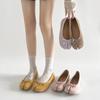 Zapatos planos de punta baja retro franceses amarillos de una sola capa para mujer 2025 Nuevo Primavera Suela blanda Combinan con todo Zapatos Mary Jane