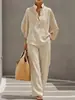 Conjunto de Camisa Feminina Estilo Europeu e Americano Novo da Primavera 2026 Cardigã com Botão Conjunto Casual Solto Confortável