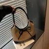 Bolsa Transfronteiriça de Grande Capacidade com Estampa de Leopardo para Mulheres 2025 Nova Bolsa de Axila/Ombro Outono e Inverno Estudante Universitária Trabalho Diário Tendência Bolsa Tote