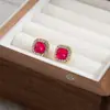 Design Minimalista Agulha de Prata Microincrustado com Diamantes Coloridos Super Brilhantes Quadrados Brincos Femininos Estilo Coreano e Japonês Versáteis Estilo Ins Frescos para Mulheres