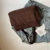 Bolsa de veludo de grande capacidade, nova bolsa de ombro casual outono e inverno 2026, bolsa tote única e simples para aula e trajeto