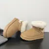 Botas de neve de couro camurça cor sólida com gola dobrável, quentes e grossas, novidade de inverno 2026, botas grandes de algodão versáteis