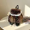 Colección nueva otoño/invierno transfronteriza: un bolso de felpa con estampado de ciervos, de tacto lujoso, perfecto para ir al trabajo en 2026; un bolso de mujer estilo retro que se puede llevar debajo del brazo