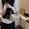 Bolsa de Mão Casual Tecida Texturizada da Moda Tendência 2025, Bolsa Saco com Grande Capacidade e Design Estiloso para Mulheres, Pode Ser Usada como Bolsa de Ombro ou Transversal