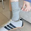 Calcetines de estilo Melard ins con volantes hasta la mitad de la pantorrilla, adelgazantes, estilo JK, de alta gama, sencillos, versátiles y con un look preppy