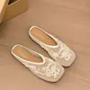 Sapatos Baixos Casuais de Malha Bordada com Decoração de Pérolas, Slip-Ons Respiráveis de Boca Rasa, Chinelos Slip-On de Solado Macio para Uso Externo