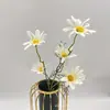 Ramo Artificial de Crisantemo Holandés de 5 Cabezas, Estilo Fresco y Sencillo, Flores Artificiales, Margaritas Pequeñas, Manzanilla, Arreglo Floral para Decoración del Hogar