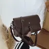 Bolso Cuadrado Pequeño Casual de Moda con Diseño de Nicho y Textura Simple, Bolso de Hombro Único Cruzado, Bolso Personalizado para Mujer Invierno 2026