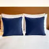 Venta al por mayor de fábrica de fundas de almohada de terciopelo holandés especial para casas de huéspedes y hoteles, fundas de cojín de felpa para sofá, personalización navideña transfronteriza