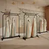 Nuevo Estante de Exhibición Retro Estilo Chino para Tienda de Ropa, Perchero de Pie para Ropa, Estante Central, Juego de Percheros, Estante para Qipao y Hanfu