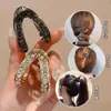 Pinza para Cabello de Media Cola Alta, Pinza Pequeña de Garra en Forma de V con Pedrería para Mujer, Accesorio para el Cabello de Pinza para Cola de Caballo