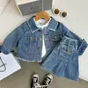Conjunto de Otoño para Niña 2026: Conjunto de Dos Piezas para Niñas: Chaqueta de Mezclilla Azul de Moda con Cuello Solapa y Mangas Largas + Falda Plisada