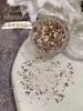 Decoraciones para uñas de arte de uñas con lámina de oro de alto brillo, fragmentos irregulares ultradelgados de 3 colores, decoraciones de uñas versátiles y de lujo ligero para DIY y uso personal.