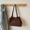 Bolso tote vintage de ante de gran capacidad para mujer, nuevo 2026 otoño e invierno moderno simple y elegante para ir al trabajo, bolso de axila