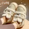Inverno 2025 Novo Pelúcia Orelha de Coelho Velcro Sapatos Femininos com Roupa Exterior Chinelos Casuais Domésticos Chinelos de Algodão