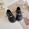 Zapatos de Cuero para Niñas 2026 Primavera/Otoño Zapatos de Princesa para Actuación Estilo Británico Color Sólido Lazo Perla Suela Suave Zapatos Individuales