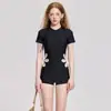 Colección de trajes de baño de una pieza para mujer con cremallera frontal, manga larga, protección solar, diseño hueco floral, corte ajustado, secado rápido y moderno, para surf y buceo