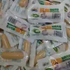Salsicha de frango pronta para comer após abrir a embalagem fitness peito de frango alimento básico alimento instantâneo lazer no escritório lanche de celebridade da internet lazer uma caixa inteira