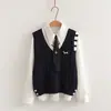 26056 Conjunto de dos piezas para mujer estilo universitario japonés dulce y juvenil, chaleco de punto con corbata de payaso + camisa blanca