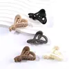 Clip de Agarre Medio Trenzado de Amor Frosty de 4.5 cm Clip Lateral Simple Todo Fósforo Transfronterizo Más Vendido Clip de Tiburón para Cola de Caballo Alta