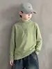 Camada Base de Fleece com Gola Alta Meia para Meninos Outono Inverno 2026 Novo Estilo Camiseta de Manga Longa Infantil Roupa Íntima para Crianças de Tamanho Médio e Grande Camiseta Tendência